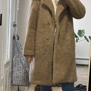 Uniqlo Teddy Coat in Camel/Beige/Tan